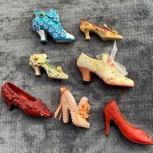 Porcelain miniature shoes